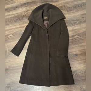 Cole Haan Women's Elegant chocolate Trench Coat. New!